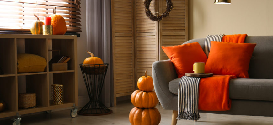 Cozy,Living,Room,Interior,Inspired,By,Autumn,Colors